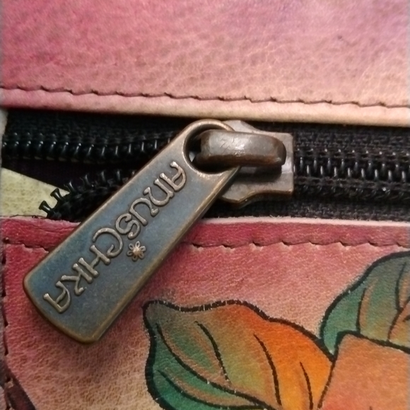 Anuschka Leather Hummingbird and Flower Wallet Accordion Zip Around Clutch - Picture 5 of 8